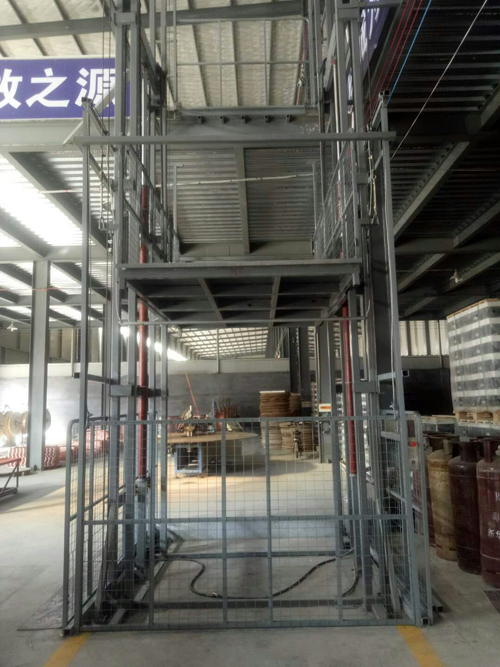 導軌式液壓升降平臺 導軌式液壓升降平臺