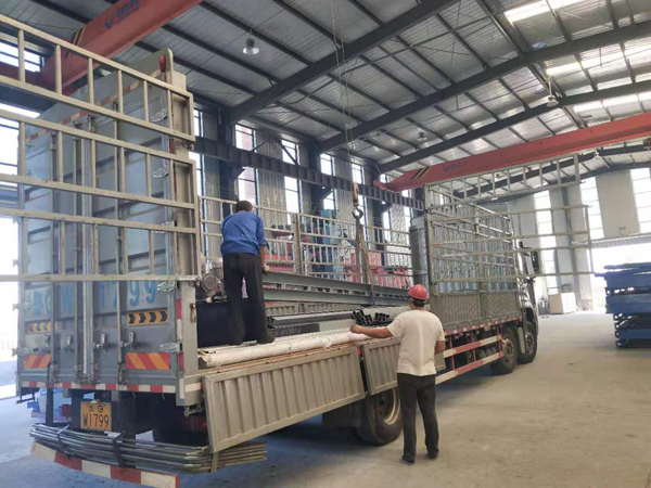 鏈條液壓升降貨梯 鏈條液壓升降貨梯