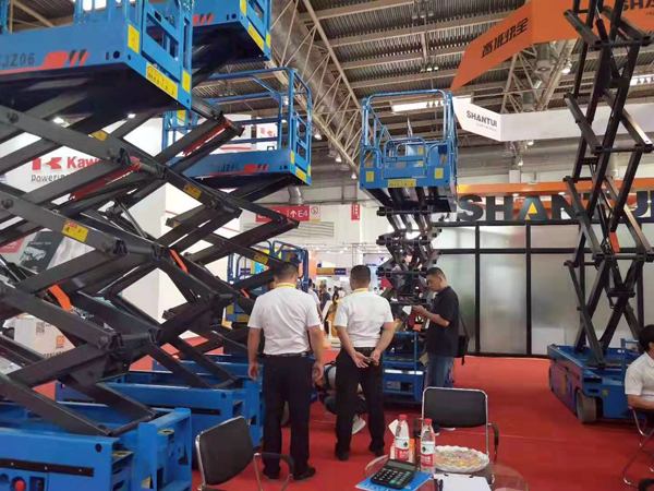 ��˾�a(ch��n)Ʒ���ӱ���Һ�������Cչ�N��